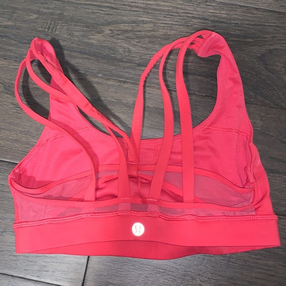 Lulu lemon sports bra - Picture 3 of 3